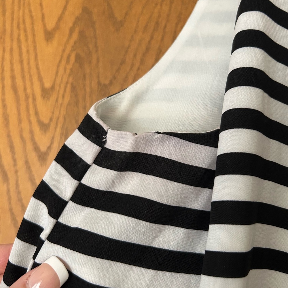 One Clothing Black and White Sleeveless Sundress - Picture 6 of 7